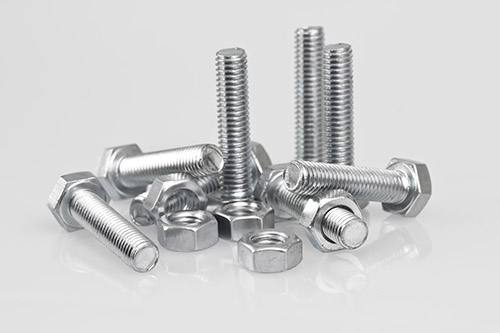 Parafusos e Porcas
